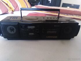 JVC RC-W410,Sharp QT-CD43,Grundig CR110 - 4