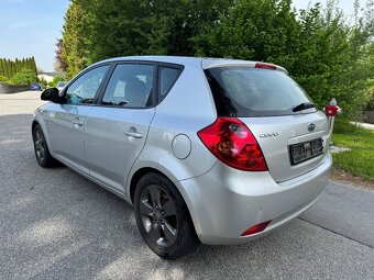 Kia Ceed 2.0i 16V DOHC, Klimaaut.,Navi,Tempomat,Kuze, - 4