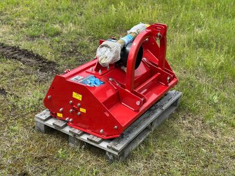 Kladívkový mulčovač EFGC za traktor - 4