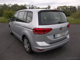 VW Touran 1,2 TSI, r.v. 02/2016, 7 míst, pravidelný servis - 4