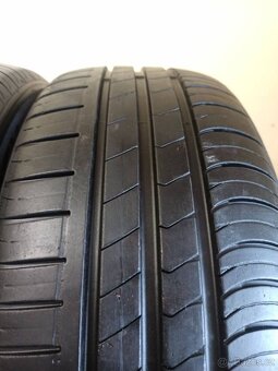 Hankook 195/55 R16 87V 1x6,5mm; 1x5,5mm - 4