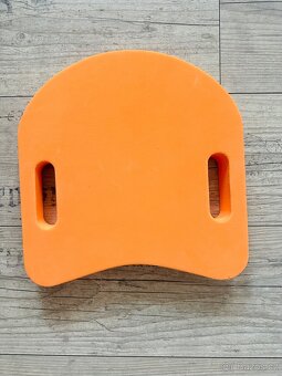 Plavecká deska Tutee, Learn Junior 30×31×3,8 cm - 4