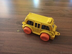 Plastový autobus - 4