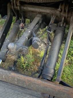 Hydraulická plošina - čelo Dholandia 12 V - 4