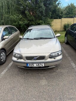 Volvo V70 2.4 ccm. 96 kW. datum 03 - 4
