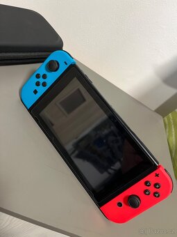 Nintendo Switch - 4