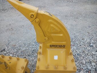 Rozryvák pro bagr 20-36t - 4