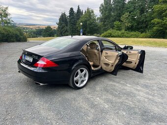 Mercedes-Benz CLS 550 (M273 7G-Tronic Speedshift), benzín - 4
