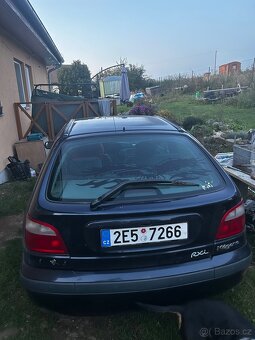 Renauld megane - 4