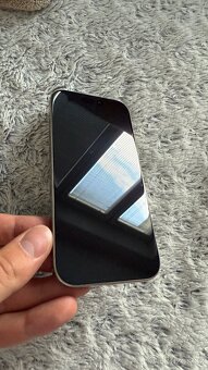 Apple iPhone 16 pro 256gb - 4