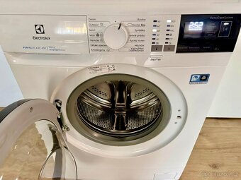 Pračka Electrolux Slim 1-6kg - 4