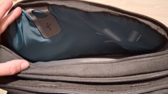 Brašna pro notebook Case Logic 14'-15' - 4