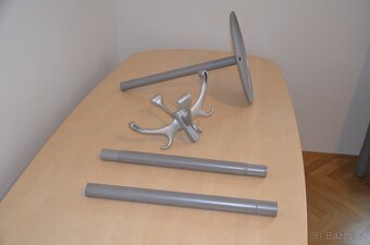 Věšák na oblečení kovový - 4