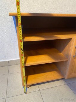 Televizní stolek - 4