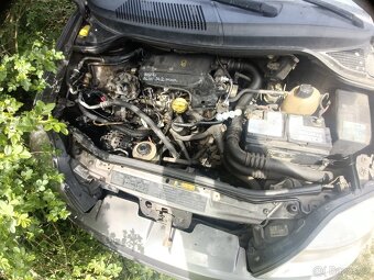 Megan Scénic 1.9 DCI - 4