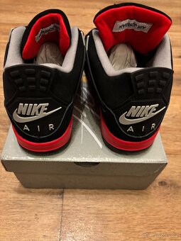 Jordan 4 Retro red thunder 42,5 - 4