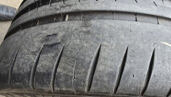 Letní pneu 245/35/20 Michelin - 4