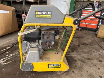 Motorová řezačka spár Wacker Neuson BFS 1345 Az - 4