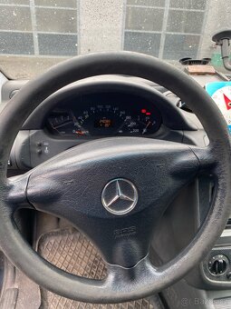 Prodám Mercedes Benz Vaneo 1,7 nafta Family - 4