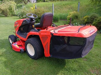 Zahradní traktor Kubota GR 2100 - II pohon kol 4x4 - 4