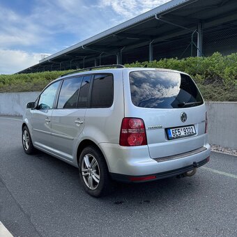 VW TOURAN 1.9 TDI FACELIFT, BLUEMOTION - 4