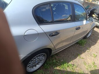 Díly BMW e87 116i , titansilber - 4