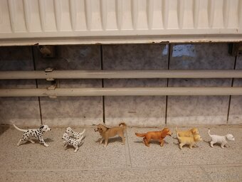 Schleich výprodej -30% 1/3 - 4