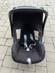 RÖMER BABY SAFE plus + Baby SAFE ISOFIX Base - 4