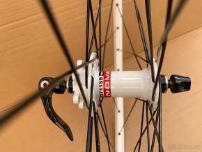 Kola REMERX XCO Rio 29 White, NOVATEC 711+772 - 1850g - 4