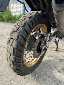 Honda Afrika twin 750 RD04 - 4