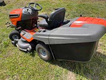 Zahradní traktor Husqvarna TC 342T (rok 2017) - 4