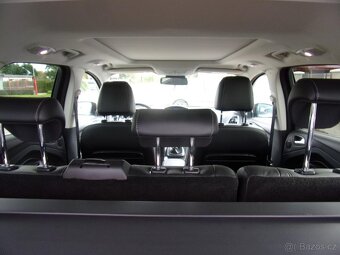 Ford Kuga 2.0 TDCI 4x4 titanium se střešním oknem - 4