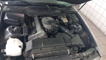 BMW e36 1,8is coupe - 4