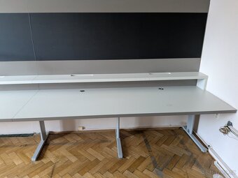 Kancelářské stoly - 4