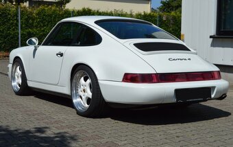 Porsche 964 Carrera 4 - 4