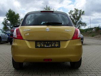 Suzuki Swift 1.2 i 69 kW r.v.2013 - 4