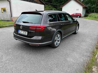 Volkswagen Passat Alltrack - 4