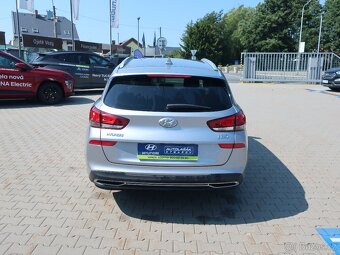 Hyundai i30 WG 1.0T-GDi 88kW AUTOMAT SMART ZÁRUKA DPH ČR - 4
