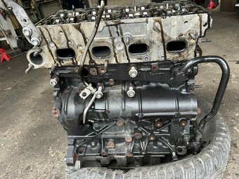 prodám Holý motor 2.0tdi 135kw kod CUN - 4