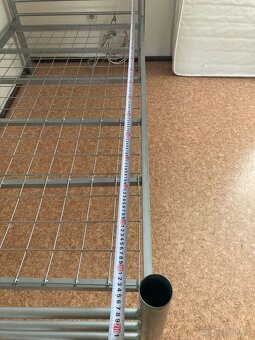 kovová postel, 8ks - 4