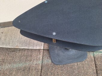 Industriální stolek z mosazi, litiny a železa - 4