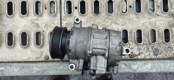 Klimakompresor audi A4 B7 8E 3.0 tdi - 4