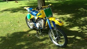 Prodám motocross Suzuki RM 250 - 4