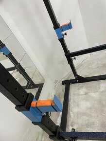 Posilovaci stojan - 4