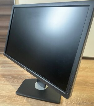 Dell U2412M -- 24 IPS - 4