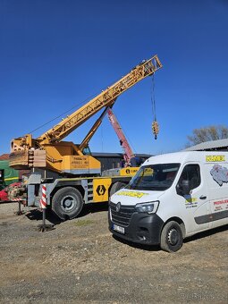 autojeřáb Liebherr 1050 - 4