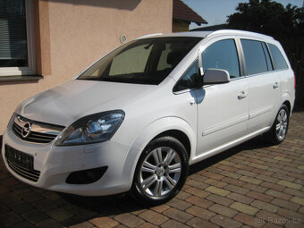 Opel Zafira B 1,8 ELEGANCE XENONY servisní kniha Nové rozvod - 4