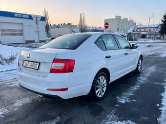 Škoda Octavia 1.6 TDi Manuál - Auto na splátky bez registru - 4