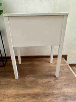 Noční stolek Nordli Ikea - 4