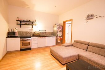 Bratislava staré mesto 3 izb. byt - 4
